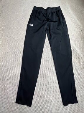 New balance women track pants size medium